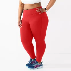 Plus Size Tek GearĀ® Core High-Waisted Side Pocket 7/8 Leggings