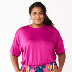 Plus Size Tek GearĀ® Keyhole-Back Crop Top